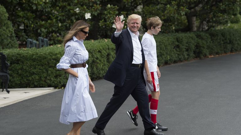 Donald Trump mit seiner Frau Melania und seinem Sohn Barron
