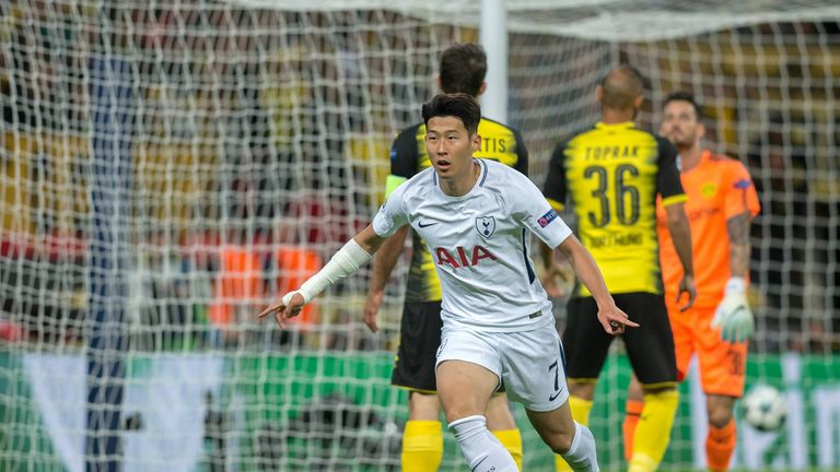 Heung-Min Son erzielt den Führungstreffer für die Londoner.