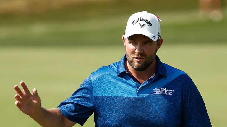 Marc Leishman baut seine Führung im Conway Farms Golf Club weiter aus.