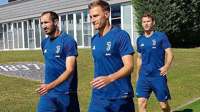 Benedikt Höwedes hat sich erneut verletzt. Quelle: Instagram/benwedes