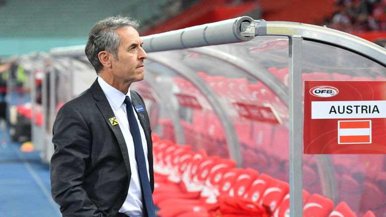 Marcel Koller muss am Jahresende seinen Stuhl als Nationaltrainer in Österreich räumen.