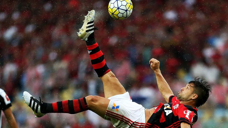 Tite beruft Ex-Bremer Diego für letzte Eliminatorias-Runde.