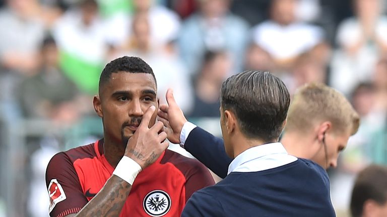 Kevin-Prince Boateng schießt Eintracht Frankfurt zum Sieg und muss angeschlagen ausgewechselt werden. 