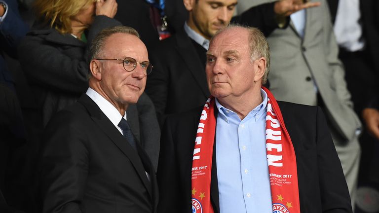 Die Bayern-Bosse Karl-Heinz Rummenigge und Uli Hoeneß suchen den Nachfolger von Carlo Ancelotti. 