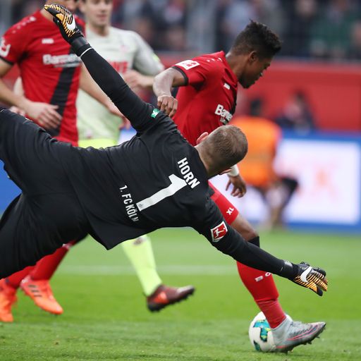 Zum Spielbericht: Köln verspielt ersten Sieg