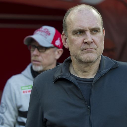 Stöger feuern? Schmadtke äußert sich