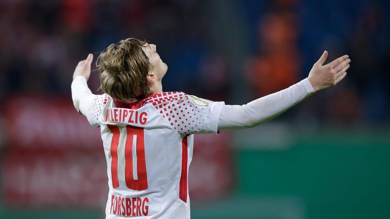 Traf zwar vom Punkt, hadert aber wie alle RB-Spieler mit dem Ergebnis: Emil Forsberg.
