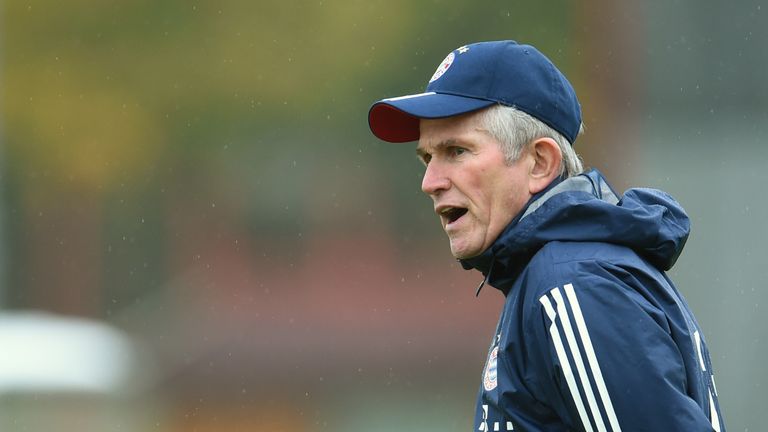 Jupp Heynckes hat das erste Training an der Säbener Straße geleitet. Vor ihm liegen große Aufgaben.