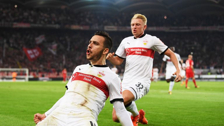 Der VfB Stuttgart gewinnt gegen den 1. FC Köln mit 2:1.