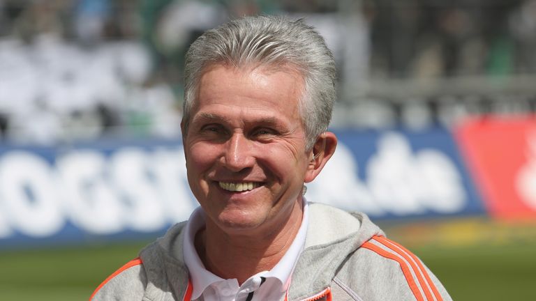 Allerdings ist das nur schwer vorstellbar. Der Triple-Trainer sieht seine Mission im kommenden Juli sicher als beendet an und wird sich wieder in den Ruhestand begeben.