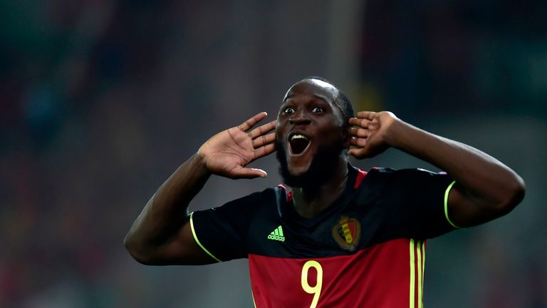 Romelu Lukaku hat gut lachen: Belgien qualifizierte sich nicht nur für die WM 2018, der Stürmer von Manchester United netzte auch elf Mal für den Benelux-Staat.