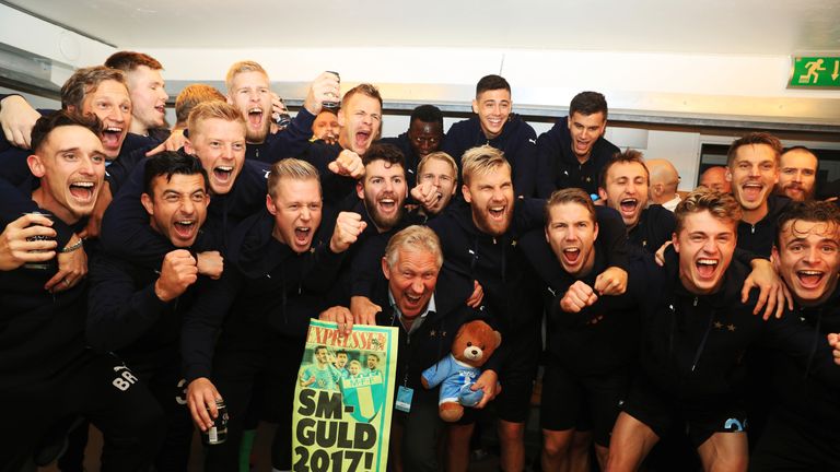 Malmö FF feiert die 20. Meisterschaft.