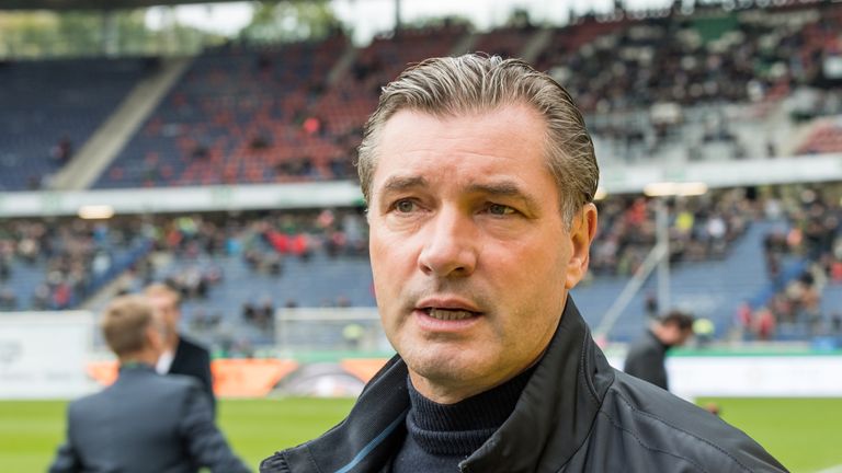 Klare Vorstellungen bei Zorc: In der Liga und aus finanzieller Sicht will der BVB seinen Weg gehen.