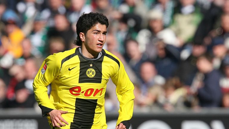 Platz 1: Nuri Sahin/Borussia Dortmund - Tor: 17 Jahre, 2 Monate und 21 Tage.