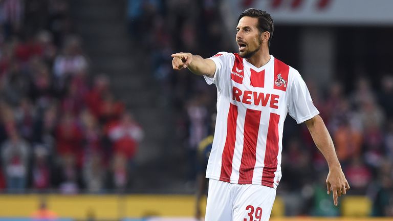 Erster Auftritt im FC-Trikot für Claudio Pizarro.