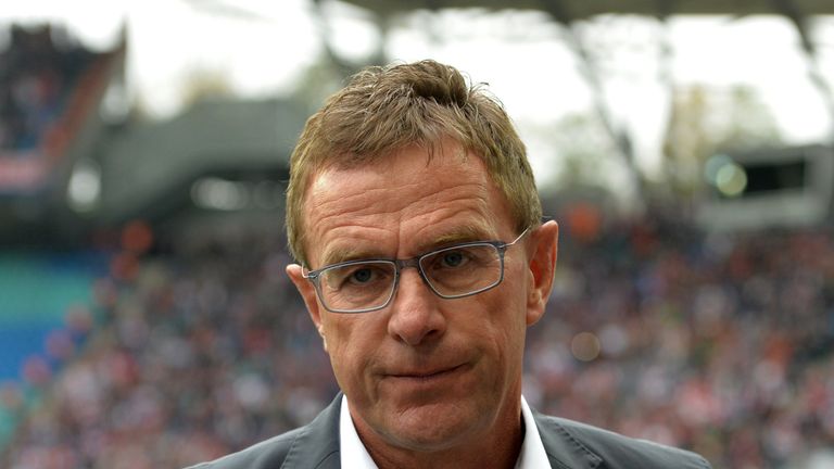 Ralf Rangnick kritisiert den Umgang mit Talenten in England. 