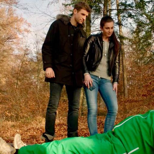 Kurzauftritt in TV-Krimi! Thomas Müller auf Abwegen