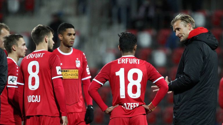 Chaos in Erfurt: Die Thüringer können derzeit die Spielergehälter nicht wie gewohnt auszahlen. 