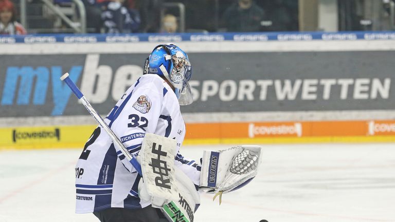 Dimitri Pätzold wechselt von Straubing nach Krefeld.
