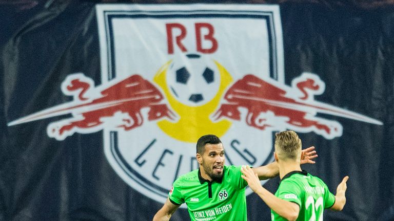 Hannover schockt Leipzig mit dem Führungstreffer durch Jonathas.