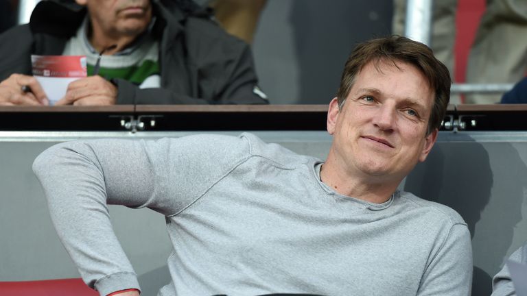 Andreas Herzog bringt sich als Werder-Trainer ins Gespräch.