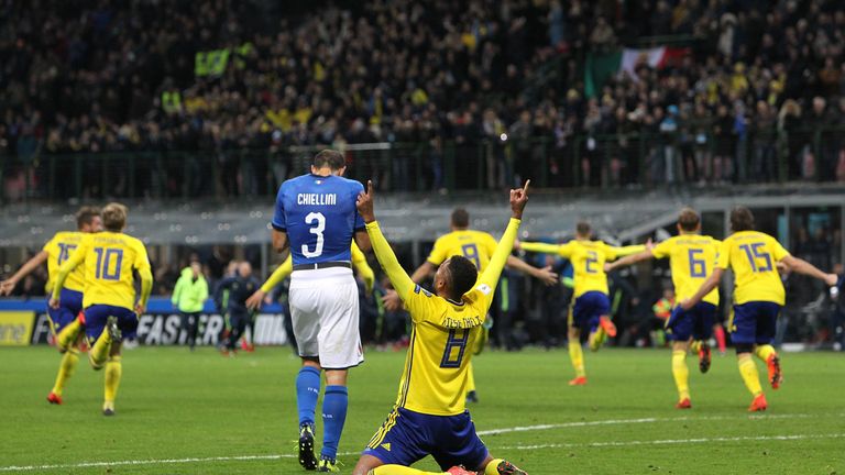 Tränen bei Italien, großer Jubel bei Schweden.