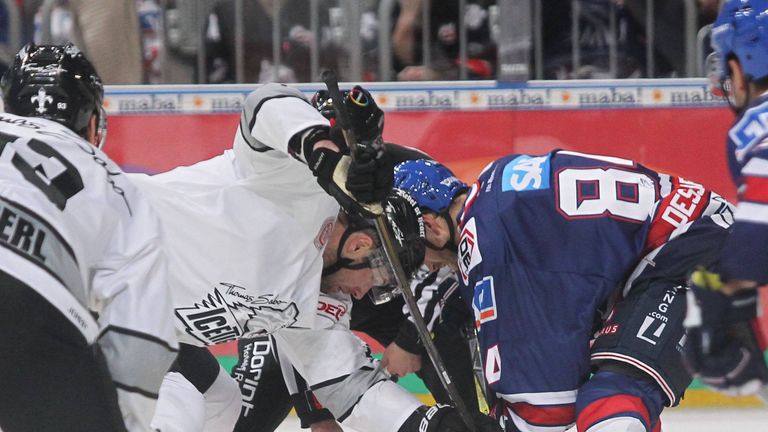 Die Nürnberg Ice Tigers verlieren bei den Mannheimer Adlern nach Verlängerung 1:2.