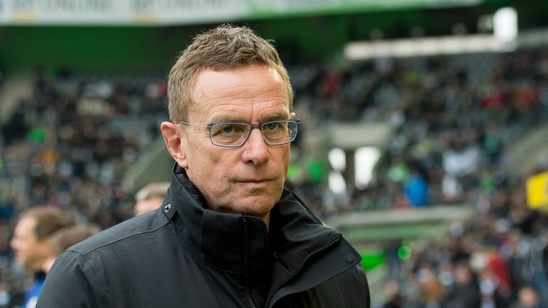 Ralf Rangnick kann sich grundsätzlich eine Rückkehr auf die Trainerbank vorstellen.