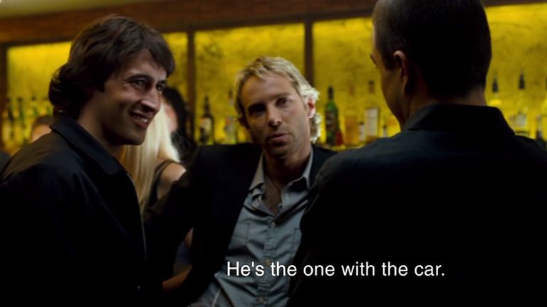 Auch ein ehemaliger Weltstar in Reihen von Schalke 04 darf seine Künste auf der Leinwand beweisen: Raul Gonzalez Blanco (l.). Der Madrilene steht 2005 mit Alan Shearer ,
 David Beckham und Zinedine Zidane in 'Goal' vor der Kamera (cinemania.elmundo.es).