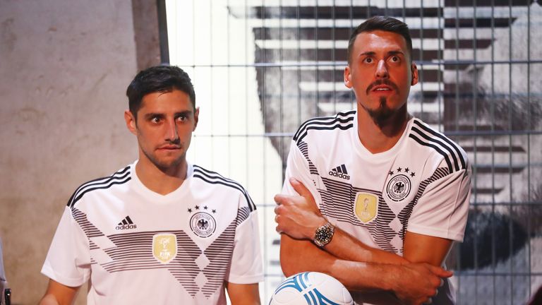 Lars Stindl (l.) und Sandro Wagner (r.) gewannen gemeinsam den Confed Cup.