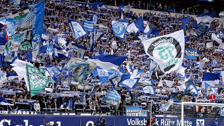 Die "Blaue Wand" ist für die Schalker die größte Motivation