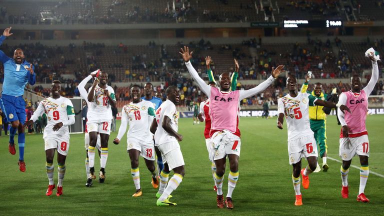 Der Senegal qualifiziert sich zum zweiten Mal für eine Fußball-WM.