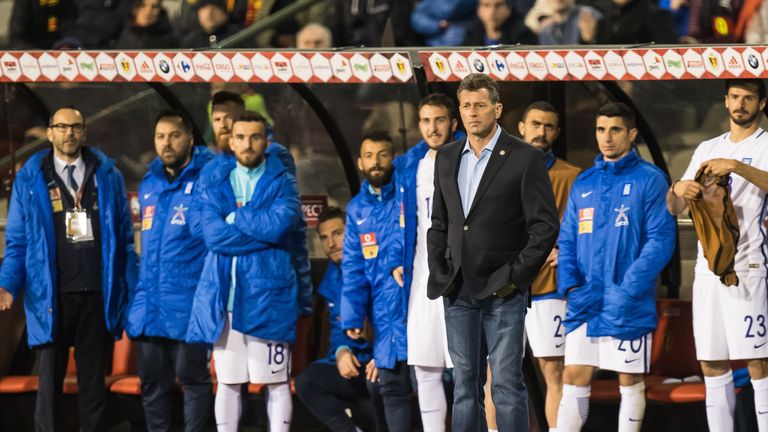 Michael Skibbe soll trotz verpasster WM 2018 weiterhin Trainer der griechischen Nationalmannschaft bleiben.