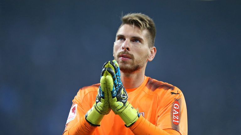Ron-Robert Zieler steht seit dieser Saison in Stuttgart zwischen den Pfosten
