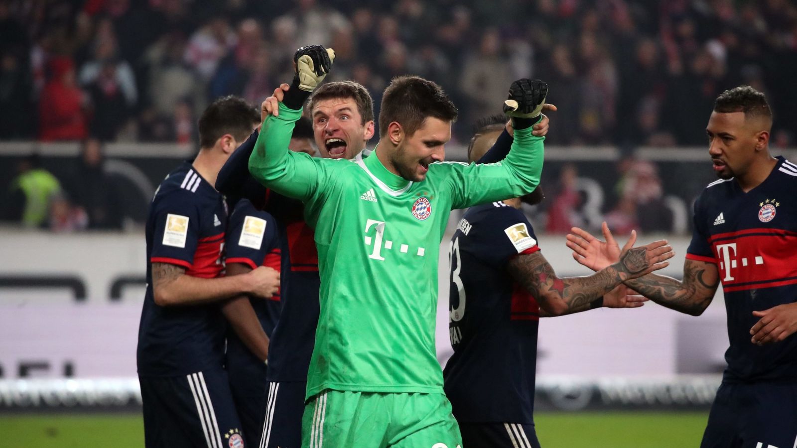 FC Bayern - Borussia Dortmund: Hält Sven Ulreich FCB ins Viertelfinale ...