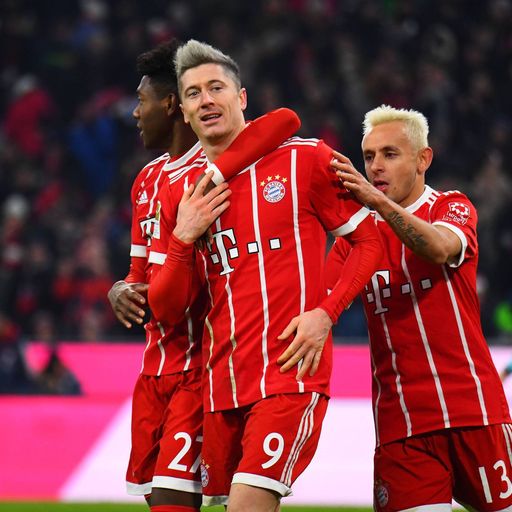 FCB müht sich zu Sieg gegen H96