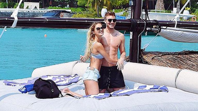 Lord Bendtner verbringt die Weihnachtstage mit seiner Freundin im Warmen (Quelle: Instageram bendtner14)
