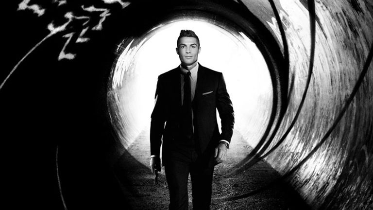 James Bond: Ronaldo als Geheimagent