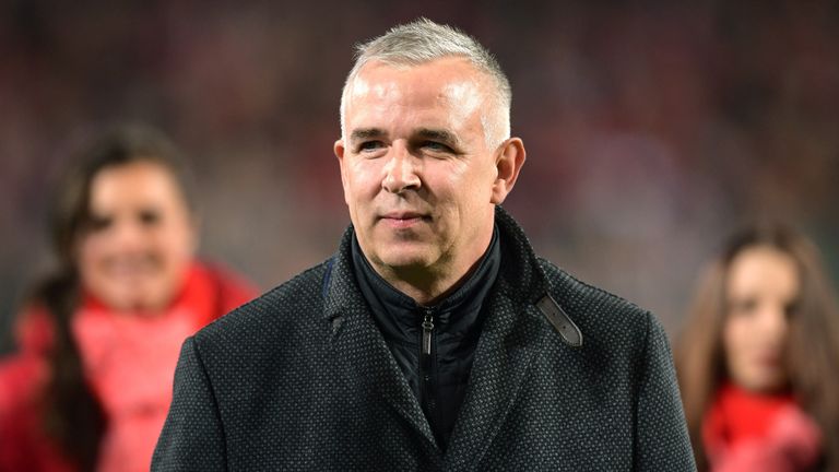 Union-Präsident Dirk Zingler äußert Unverständnis für die Kritik an der Entlassung von Trainer Jens Keller.