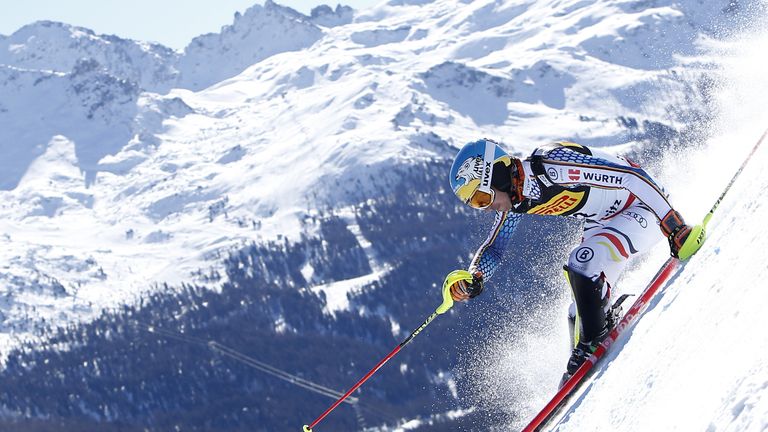 19.2.2017 - SKI ALPIN: Felix Neureuther gewinnt im wohl letzten WM-Rennen seiner Karriere die Bronzemedaille. Bei der Ski-WM in St. Moritz belegt er im Slalom hinter Marcel Hirscher aus Österreich und dessen Landsmann Mario Feller den dritten Rang.