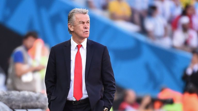 Ottmar Hitzfeld kritisiert die FIFA.