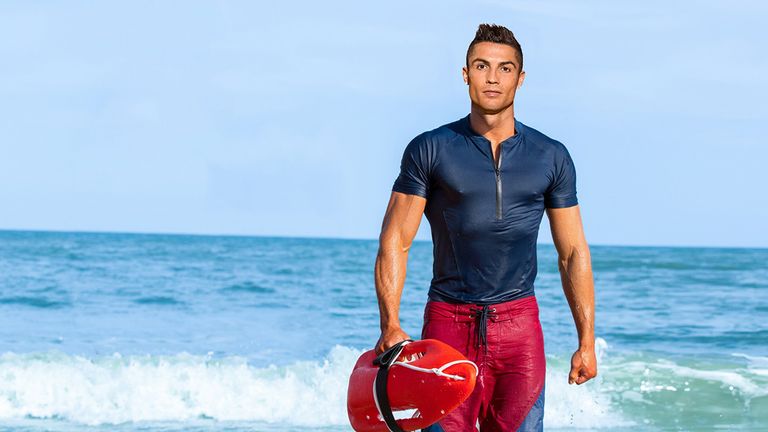 Baywatch: Ronaldo als Rettungsschwimmer