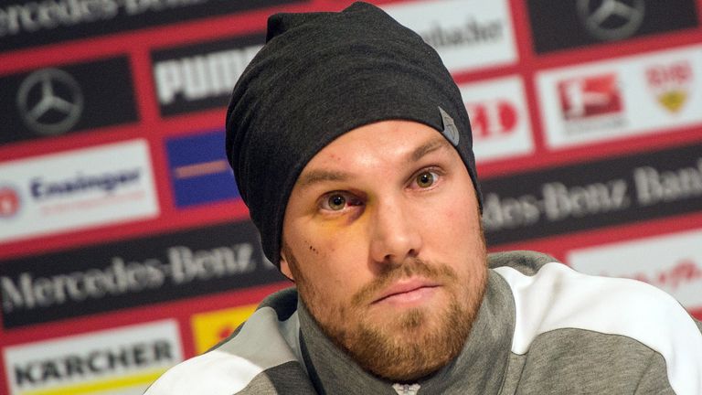 28.2.2017 - FUSSBALL: Kevin Großkreutz ist in eine körperliche Auseinandersetzung verwickelt und dabei verletzt worden. Anschließend wird Großkreutz in ein Stuttgarter Krankenhaus eingeliefert.