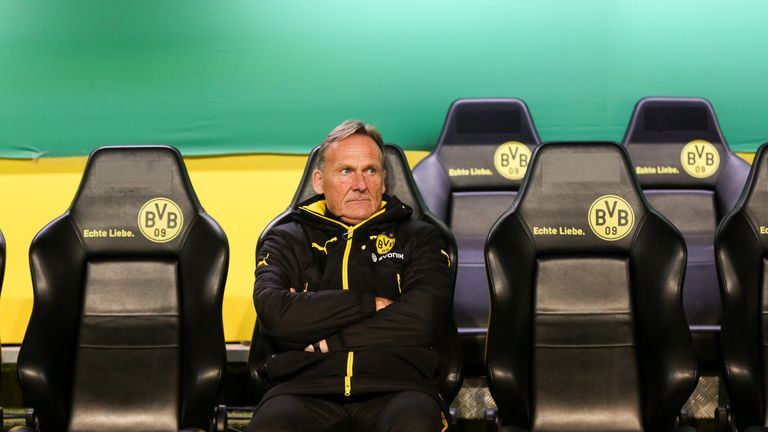 BVB-Geschäftsführer Hans-Joachim Watzke gibt Ex-FCB-Coach Louis van Gaal contra.