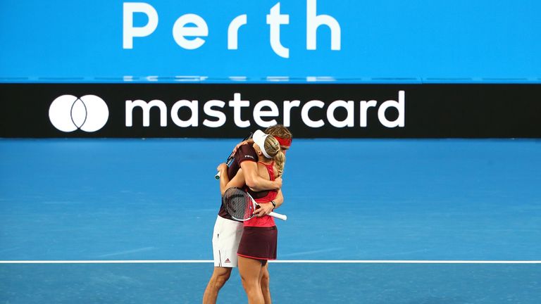 Angelique Kerber und Alexander Zverev treffen jetzt auf das kanadische Duo Eugenie Bouchard und Vasek Pospisil.