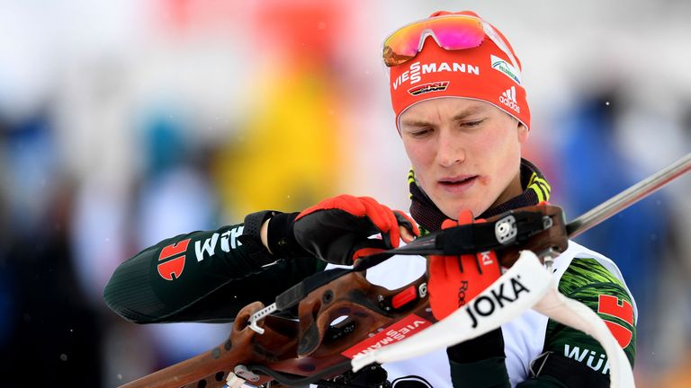  Benedikt Doll leistet sich drei Schießfehler in Oberhof.