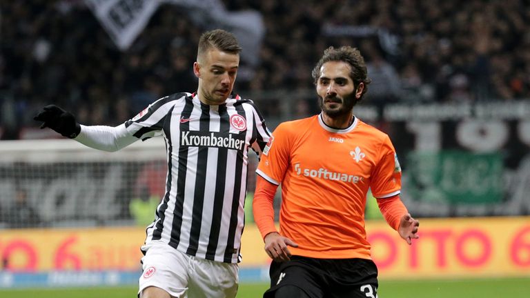 Max Besuschkow (l.) kommt von Eintracht Frankfurt nach Kiel.