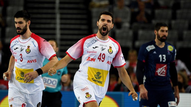 Spanien jubelt, Nikola Karabatic (r.) und Frankreich gucken aus der Wäsche. 