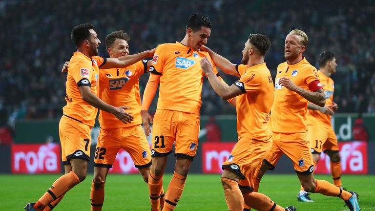 Hoffenheim jubelt über die zwischenzeitliche Führung.