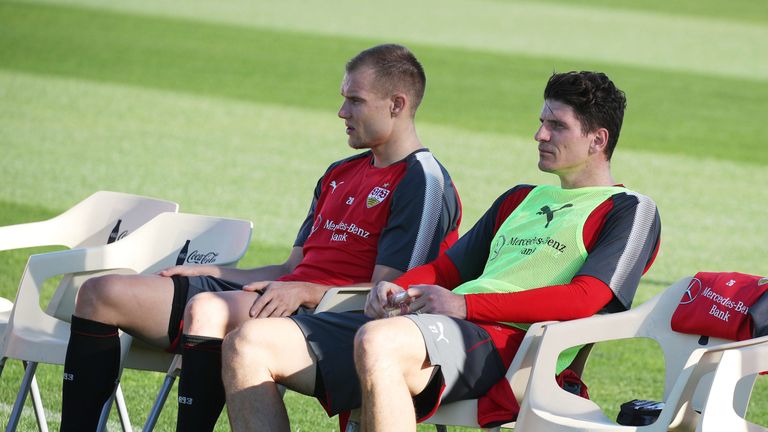 Mario Gomez (r.) und Holger Badstuber haben bereits beim FC Bayern München zusammengespielt.